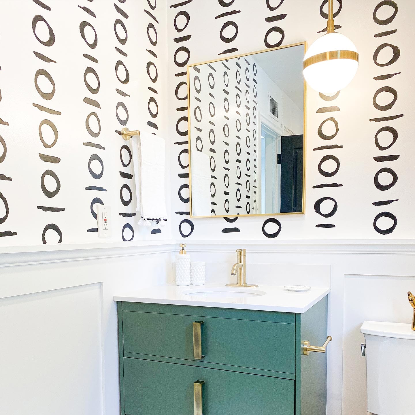 Circles & Lines Wall Decals Decals Urbanwalls