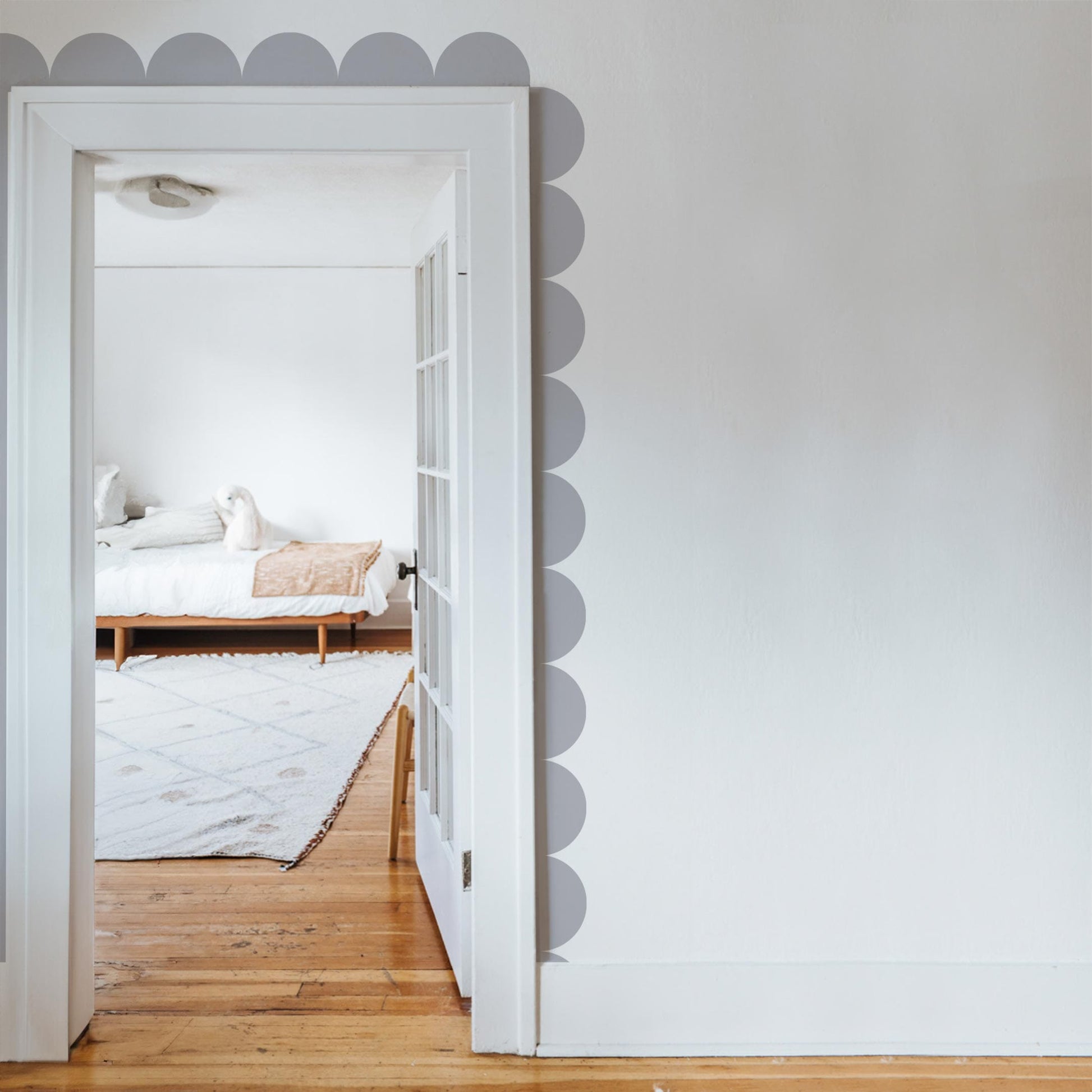 Scalloped Border Wall Decal Decals Urbanwalls Large Silver