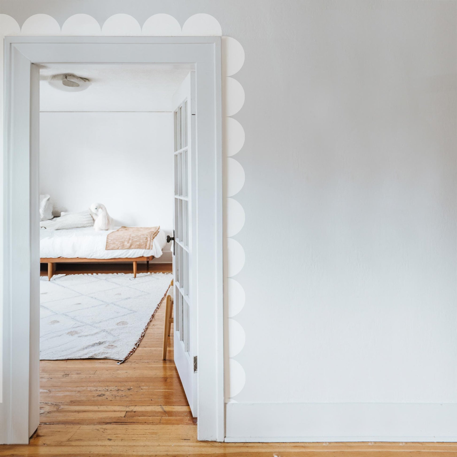 Scalloped Border Wall Decal Decals Urbanwalls Large White