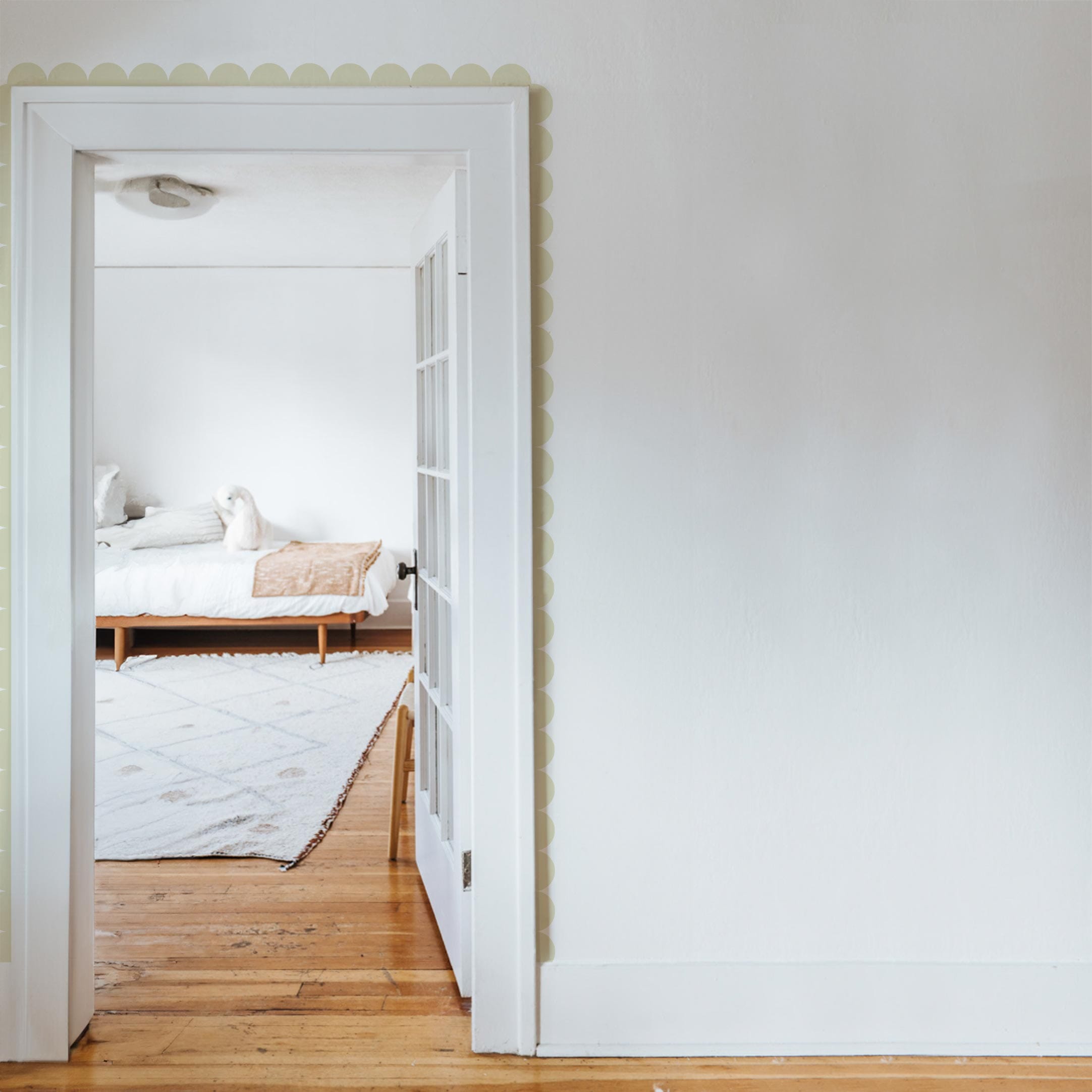 Scalloped Border Wall Decal Decals Urbanwalls Small Beige