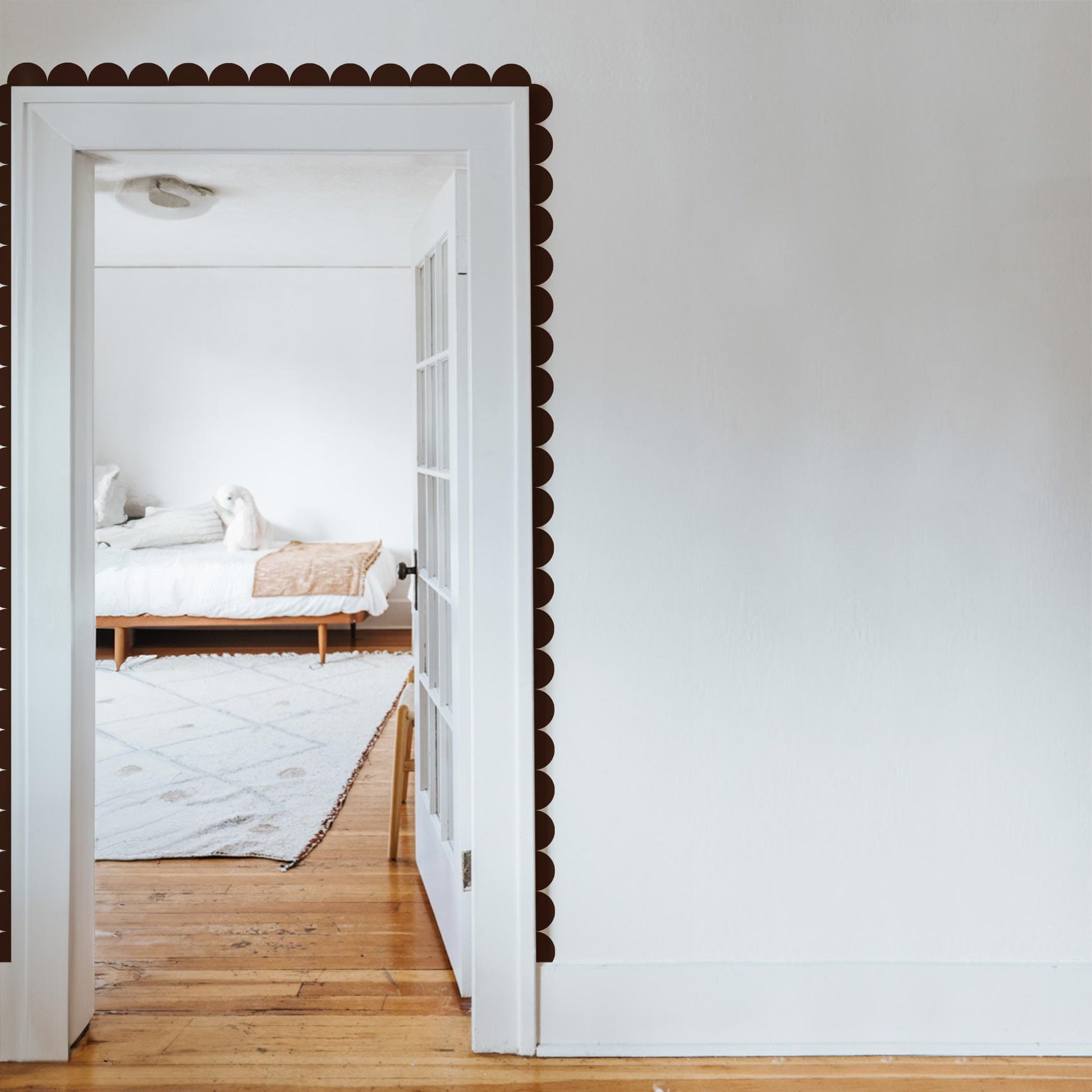 Scalloped Border Wall Decal Decals Urbanwalls Small Brown